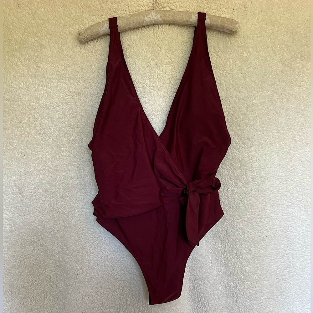 NWT Maroon Cupshe One Piece Swimsuit